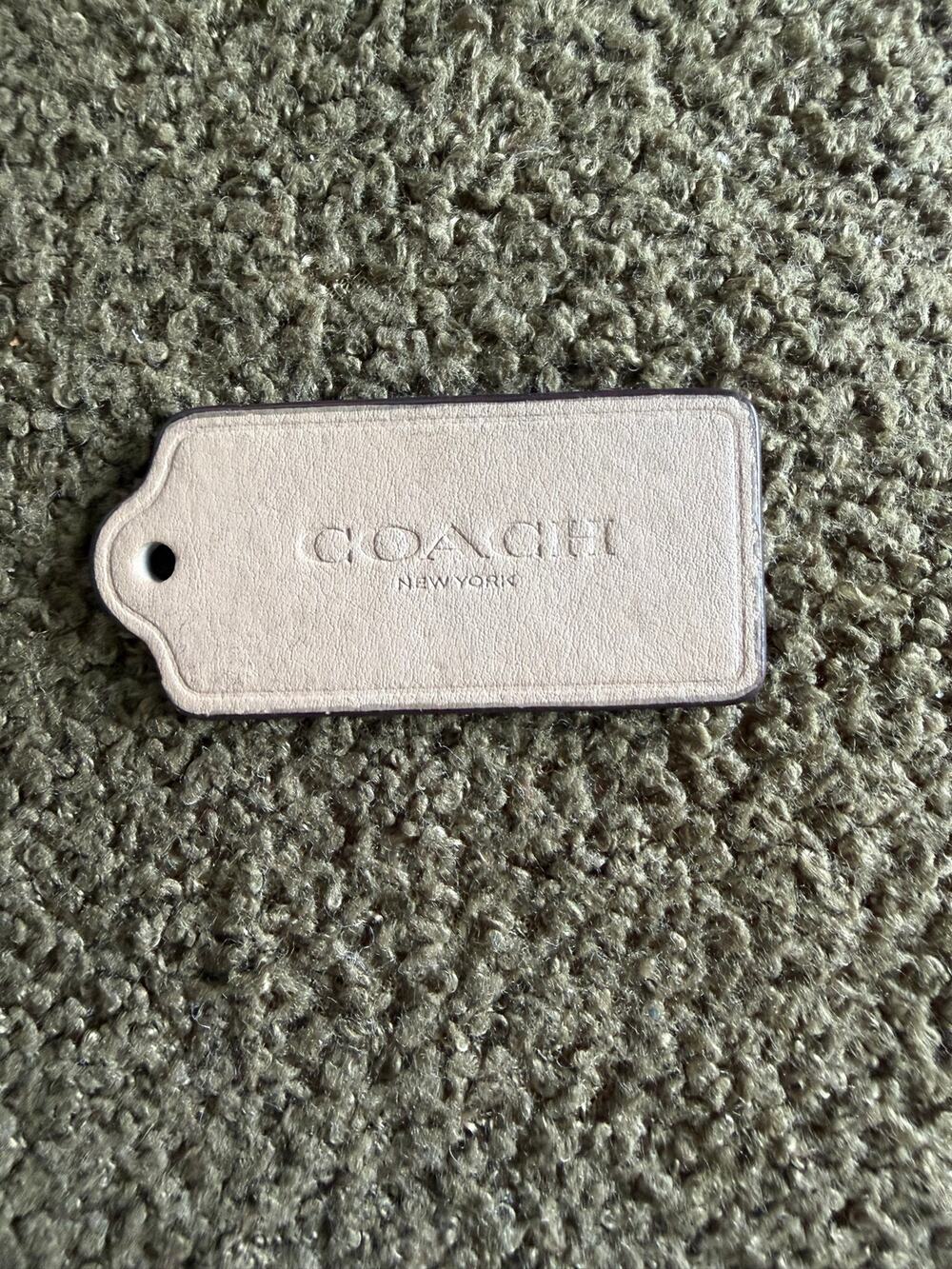 Coach White Leather Purse Bag Hang Tag